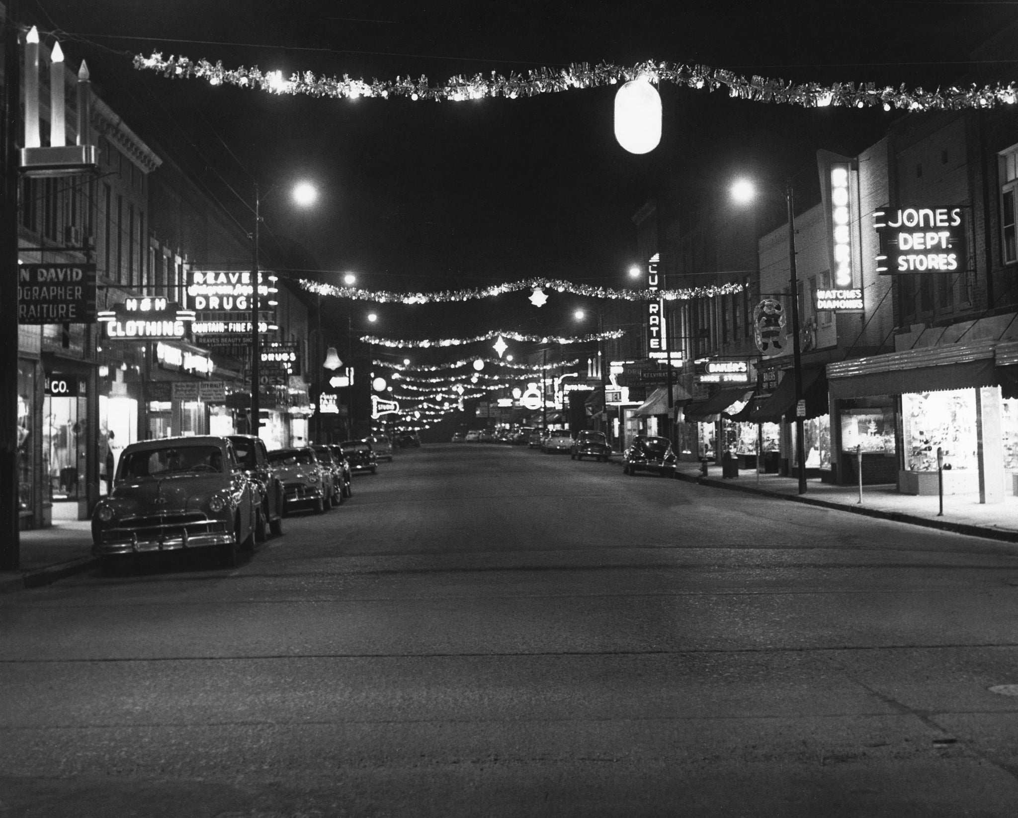 Christmas decorations hanging over Sunset Avenue in Asheboro, 1946. -- Randolph County Public Library