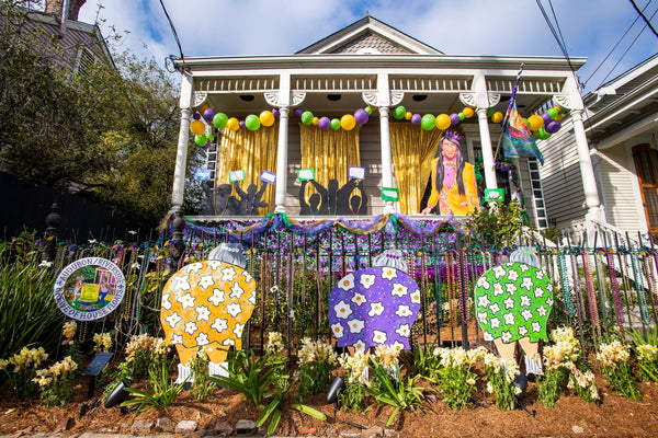 Porches On Parade How House Floats Saved Mardi Gras Pediment Publishing