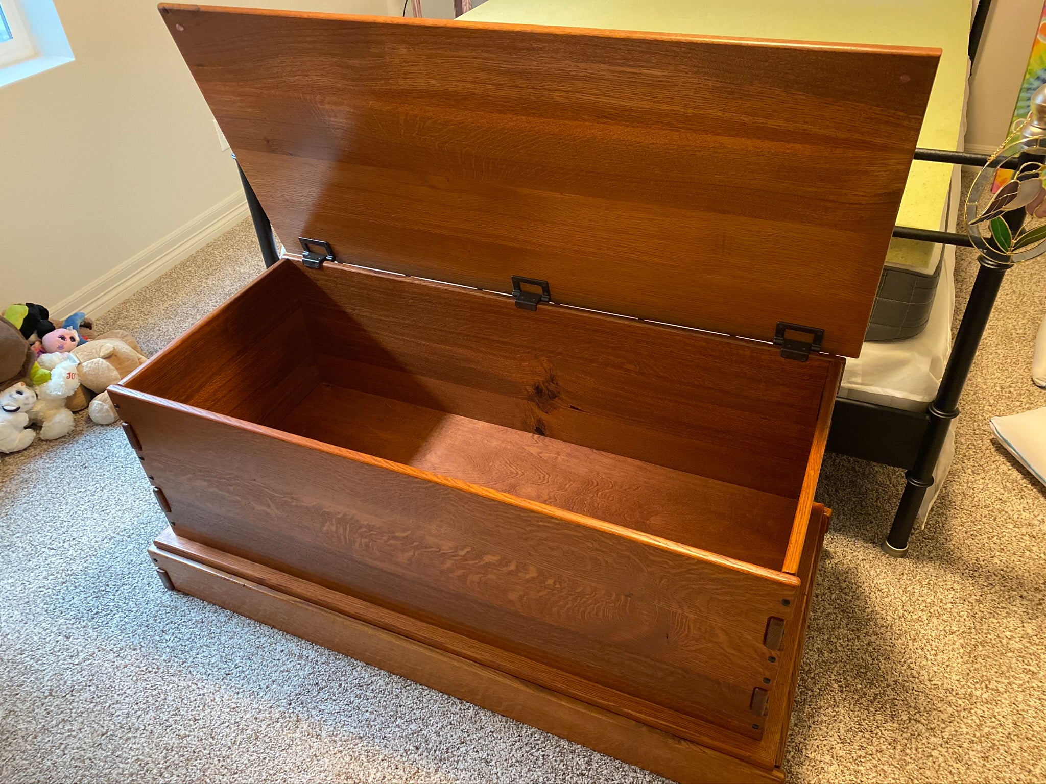 Family Treasure Blanket Chest Woodworking Plan
