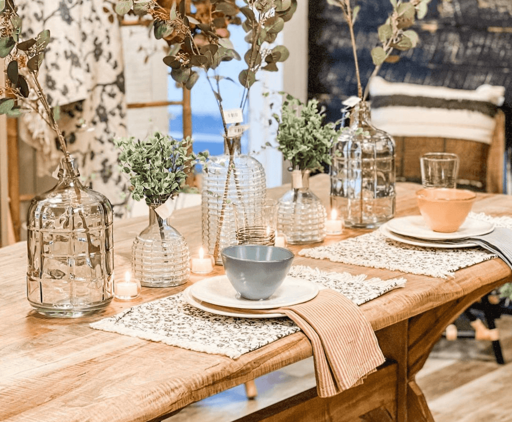 Farmhouse Table Styling