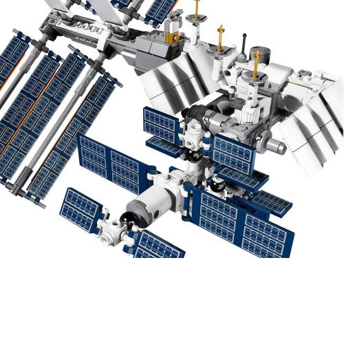 lego space station