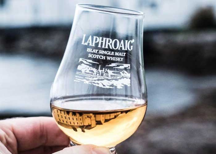 Laphroaig Whisky Sweet Pairing