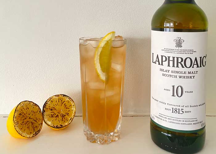Laphroaig-Whisky-Welcome-Drink