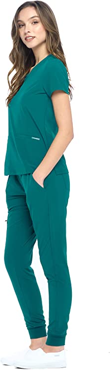 MONARCH UNIFORMS Stretchy Scrubs Women's Jogger Scrub Set In Regular and  Petite Jogger Scrubs with Tuck-In Top for Women, Hunter Green, X-Small :  : Clothing, Shoes & Accessories