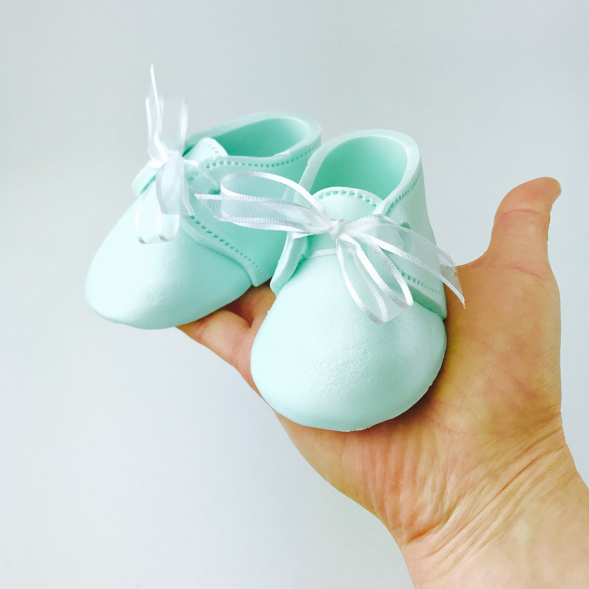 Baby Booties Fondant Cake Topper in 