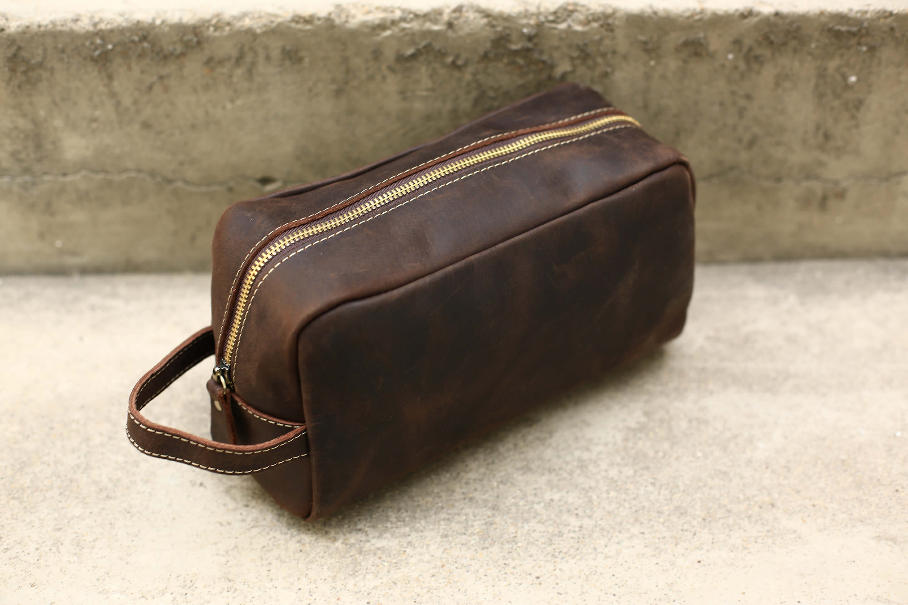 personalized dopp kit