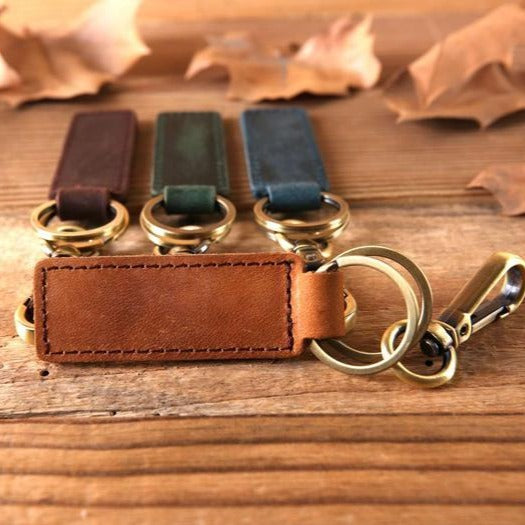 Personalized Leather Keychain, Monogrammed Keychain, Groomsmen Gift, B –  UrWeddingGifts