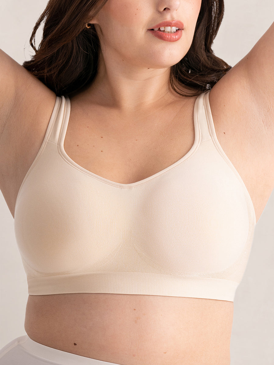 Shapermint - Feeling good and looking stylish has never been this easy.  Shop the supportive and comfortable Truekind® Daily Comfort Wireless Shaper  Bra in a new fall-ready color, Forest. 💚 Click this