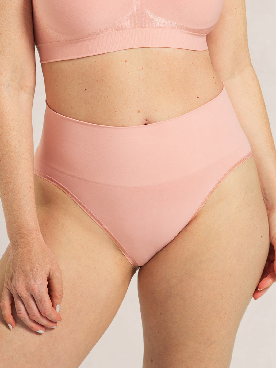 Smoothing Panty ROSE TAN FRONT