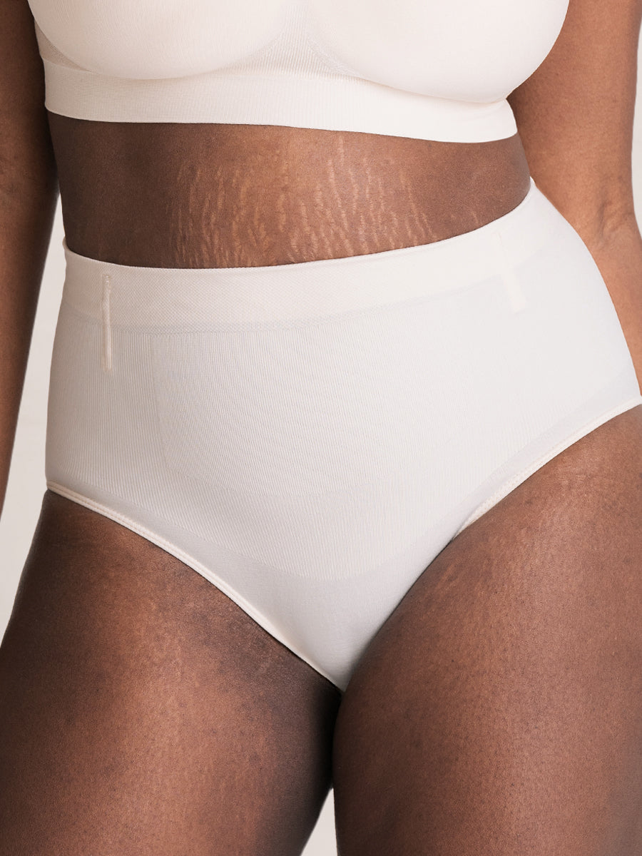 Mid-Waist Panty Beige FRONT