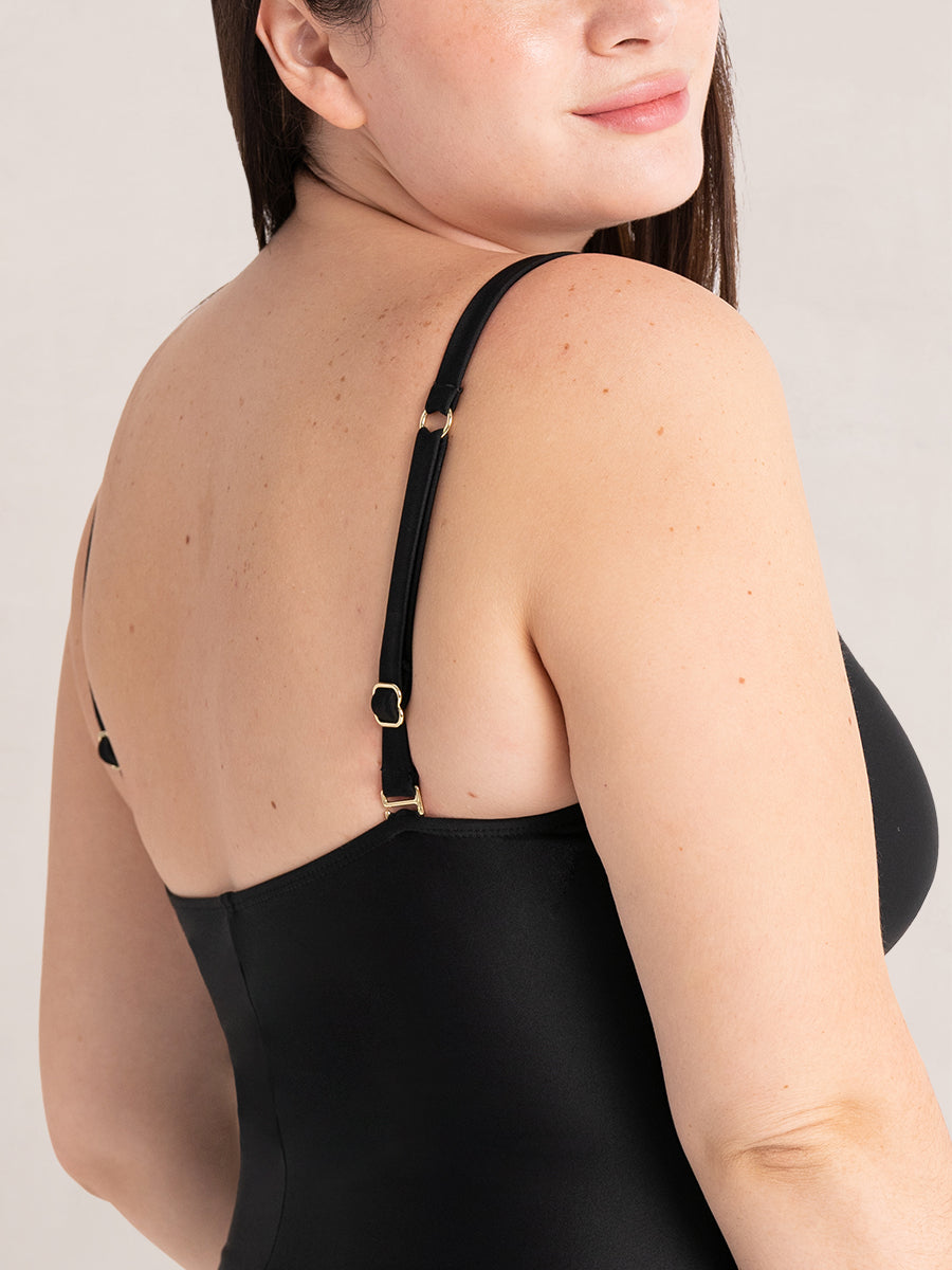 One-Piece Swimsuit Adjustable straps