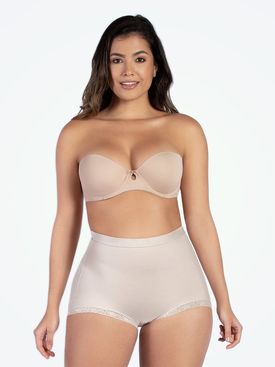 Who's here for the best Butt Lifting and Waist Snatching shapewear? Your  answer is here: ANT-WAIST BOYSHORT and LIFE-HACK PANTIES. M