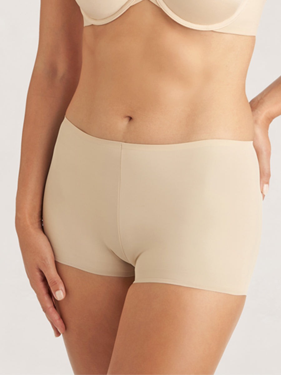 TC Wonderful Edge Matte Microfiber Modern Boyshort Beige