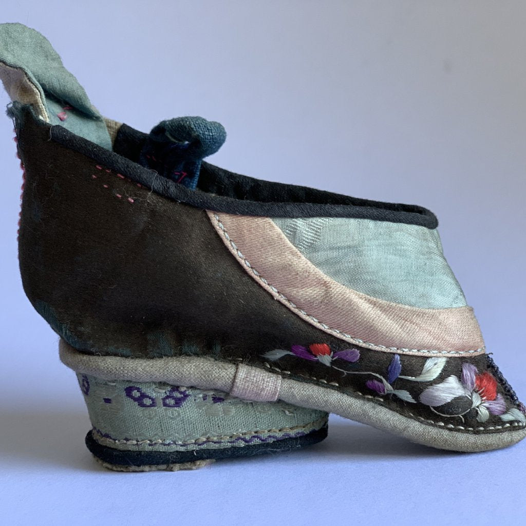 Chinese Qing Dynasty Lotus Shoes – Sage & Leaves