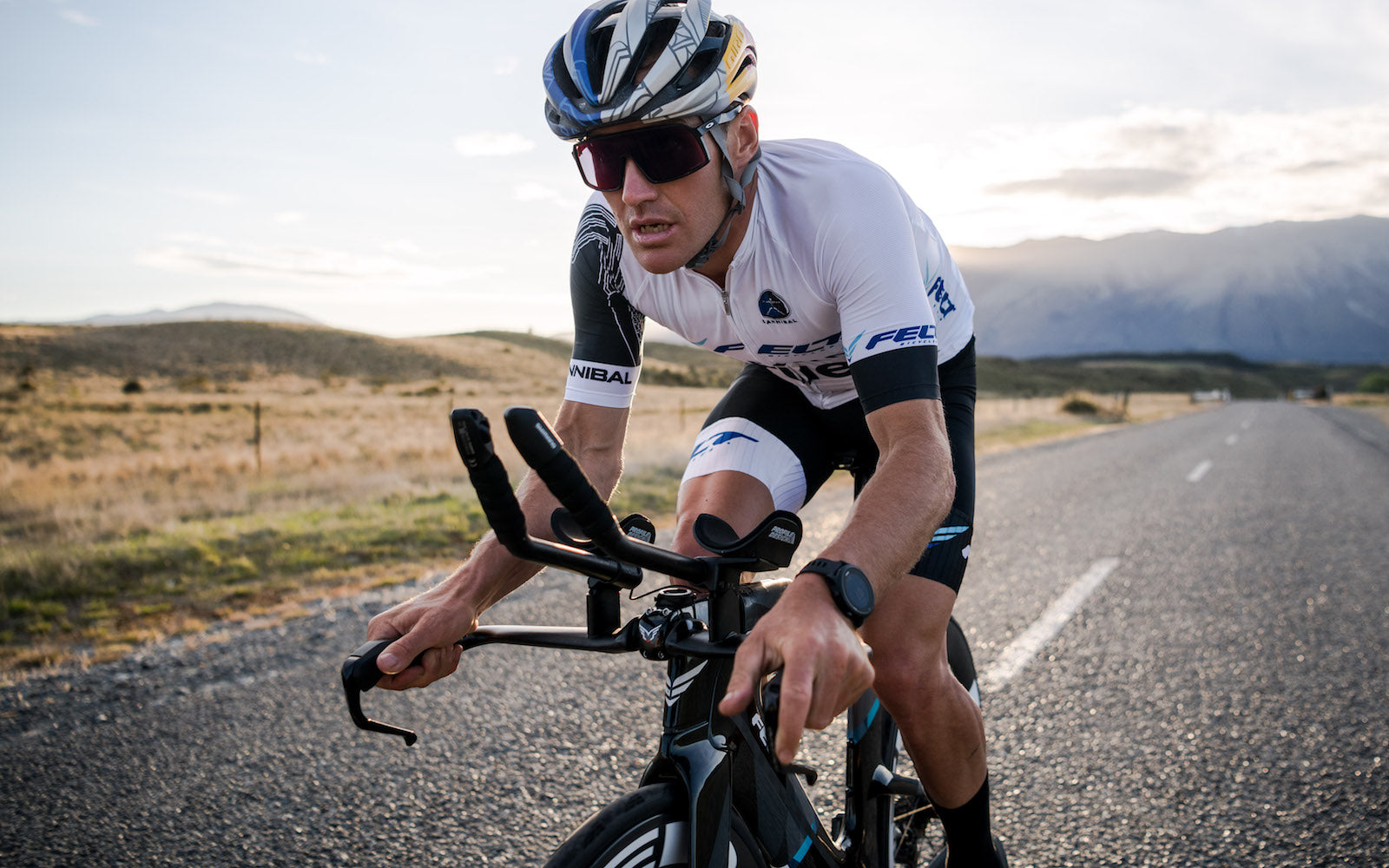 Pro Triathlete Braden Currie Joins Felt Bicycles For 2021 & Beyond