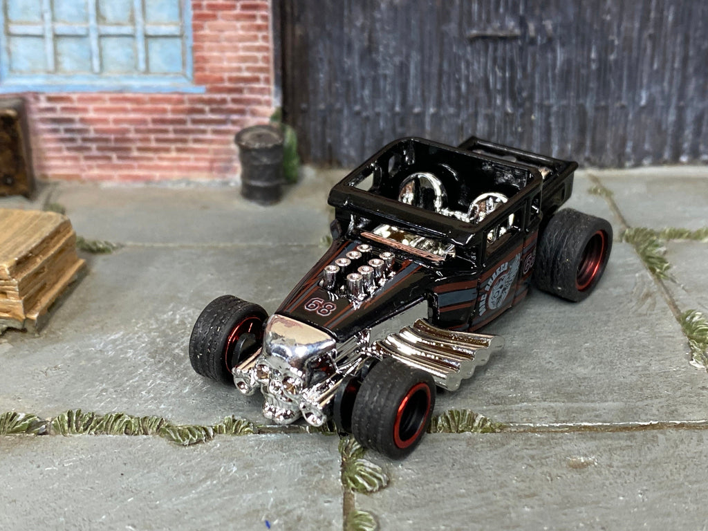 Custom Hot Wheels Boneshaker Hot Rod Black And Red Black And Red Muncle Mikes 