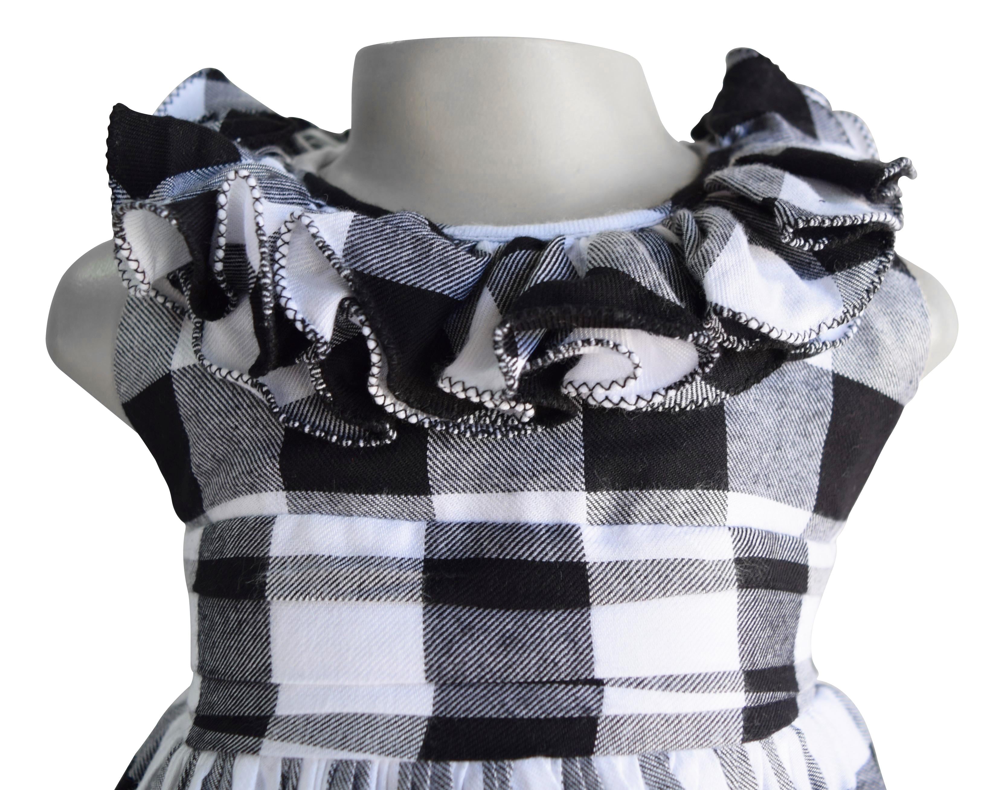 Black  White Checked Dress With Roll Collar And 34 Sleeves