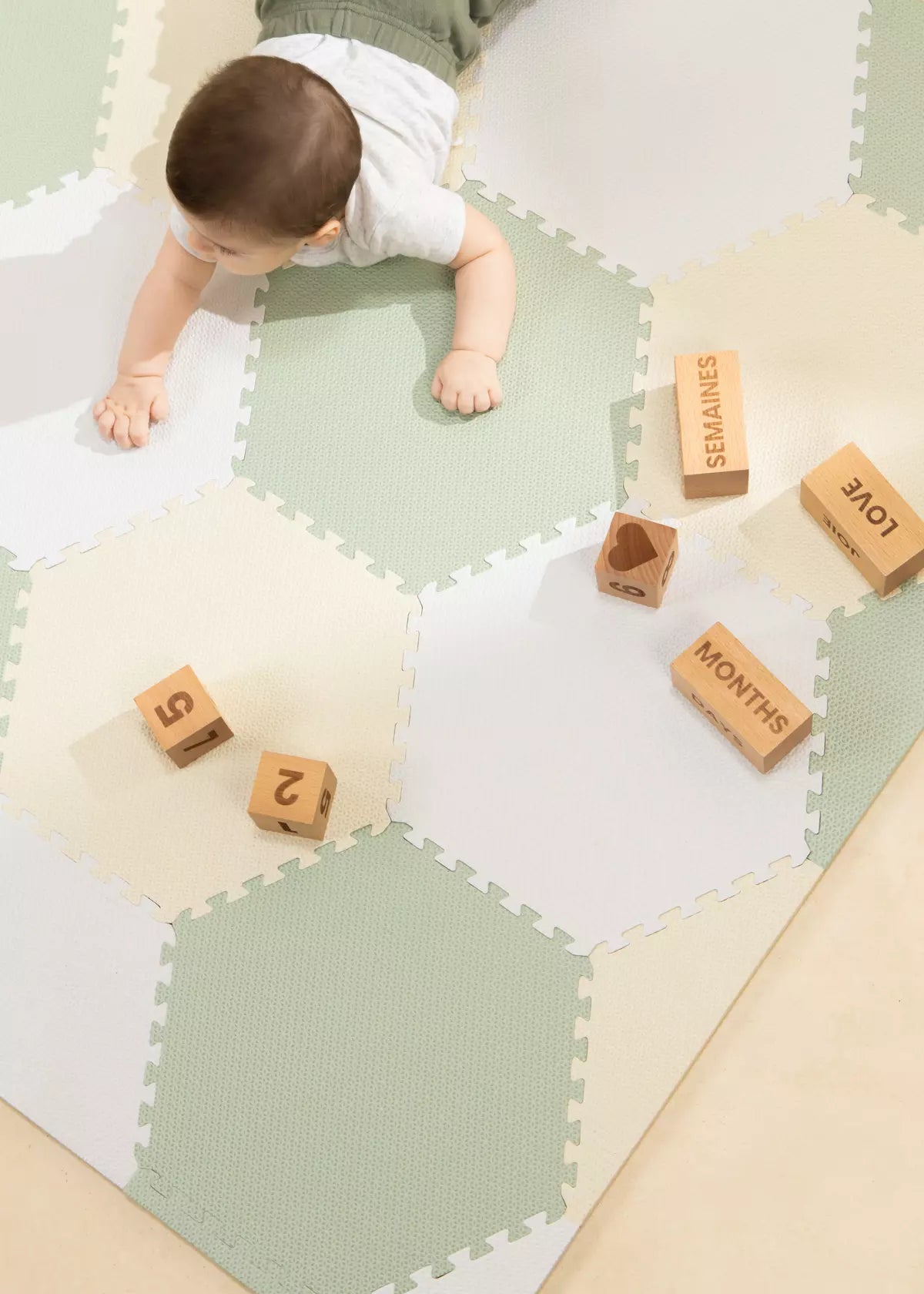 hexagon-playmat-seafoam-06