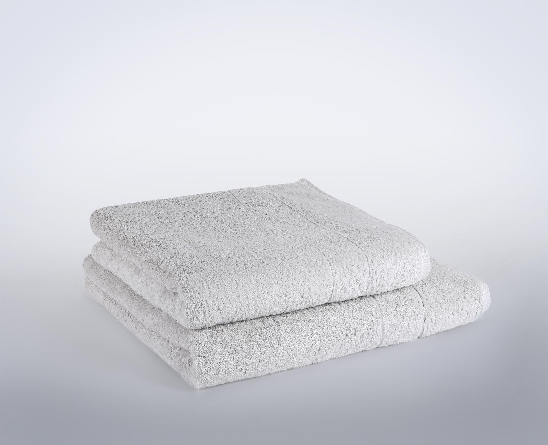 white towel set