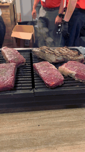 GIF of Certified Piedmontese's booth at KetoCon 2022