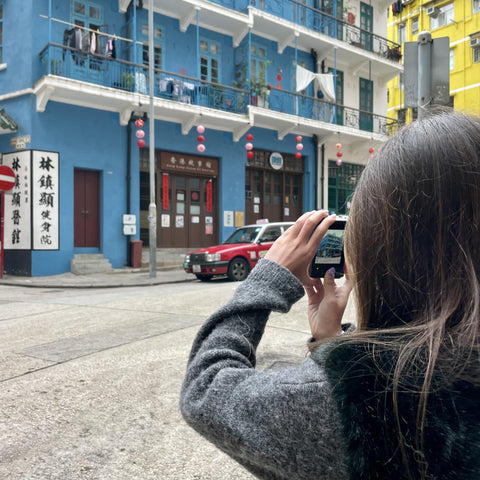 Girl taking photo in Wan Chai Hong Kong Photography course 
