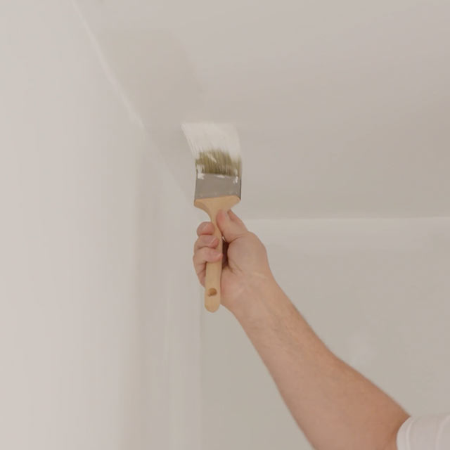 How to paint ceilings