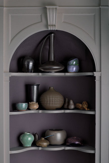 Niche shelves with pottery