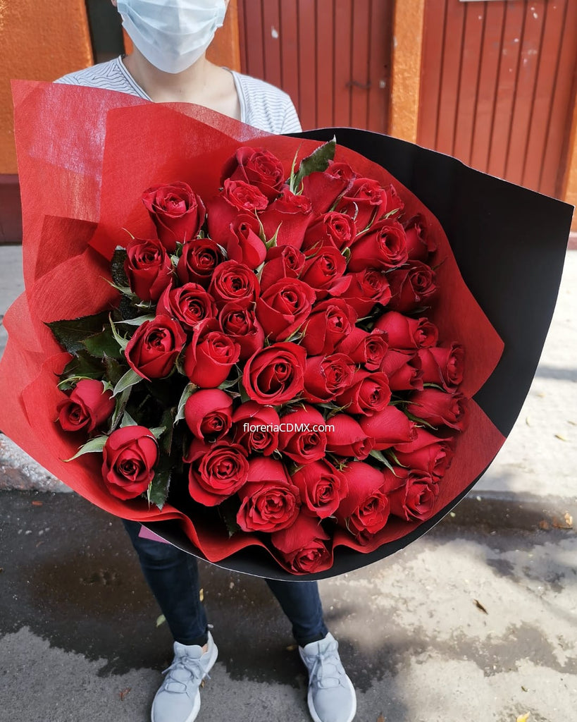 Nochistlán Ramo de 50 rosas – Florería CDMX