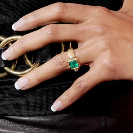 Halle Berry's Emerald Engagement Ring