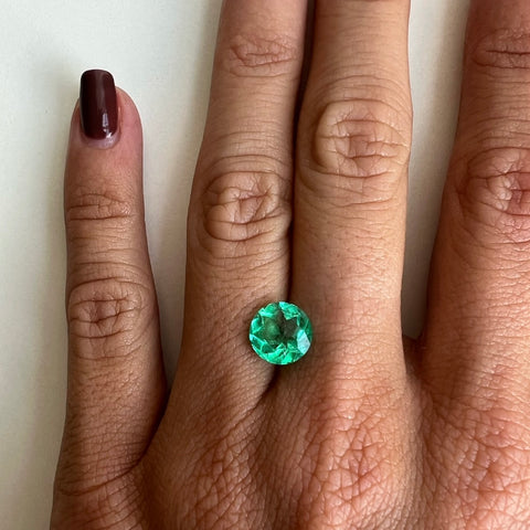 Bespoke 1.68ct Muzo Emerald from Starling Jewelry