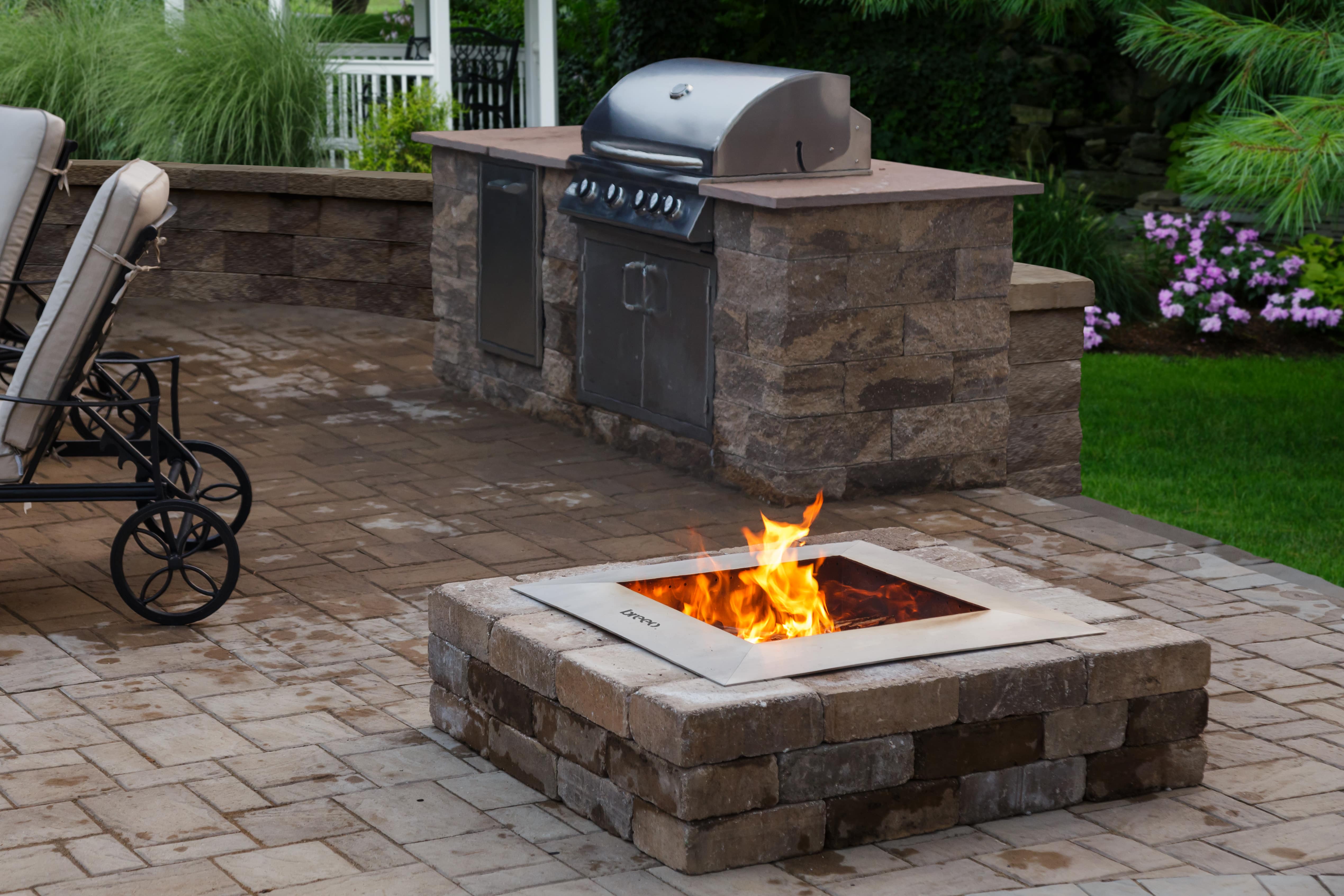 Zentro Square Fire Pit Stainless Breeo