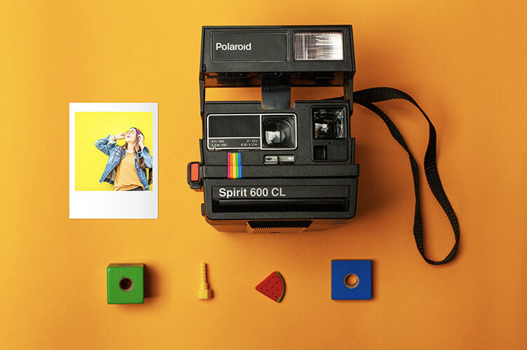 Polaroid 600 CL Spirit Camera Film Camera 90s Rainbow Vintage – Vintage Instant Cameras