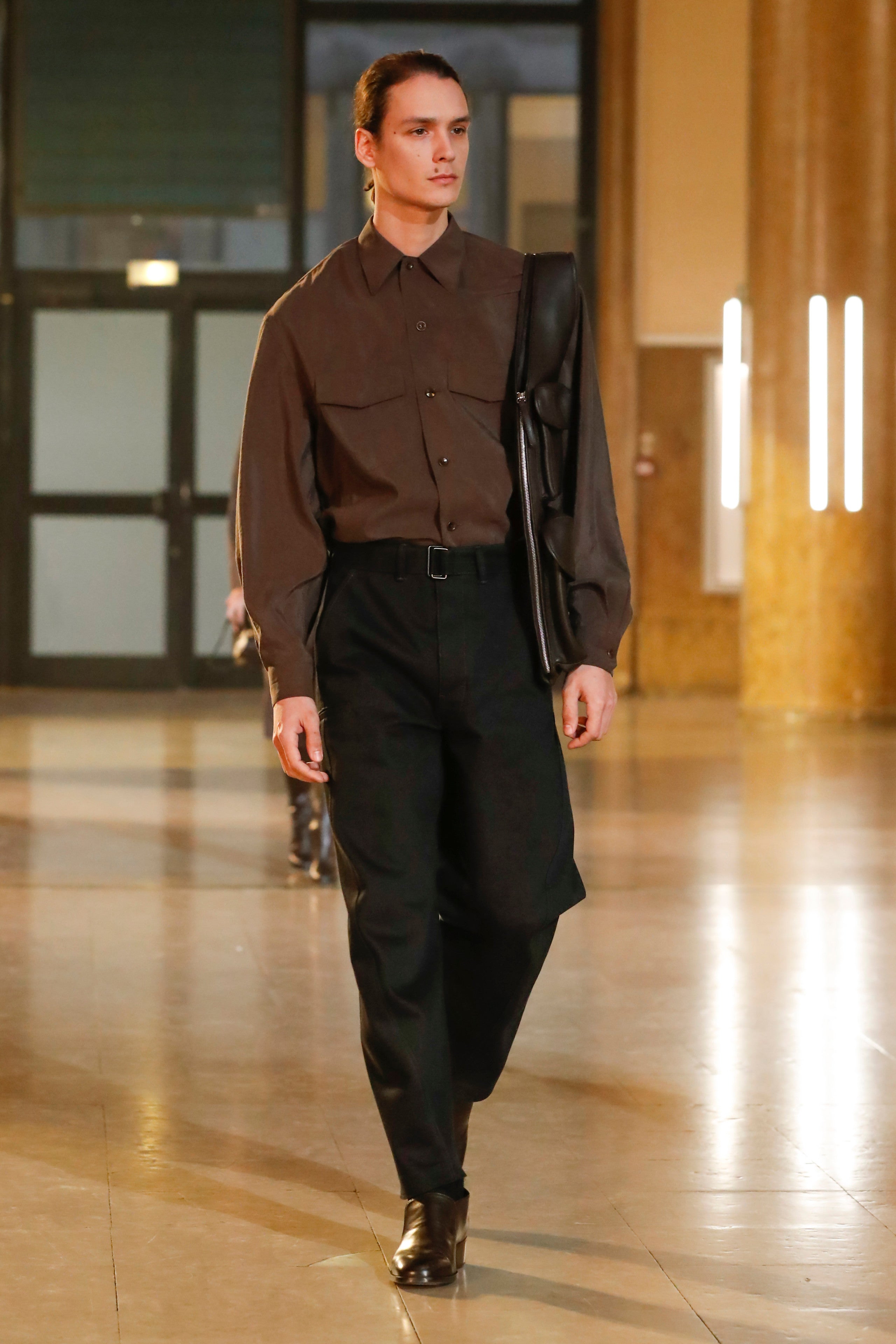 RUNWAY FALL WINTER 2021 - Lemaire-EU