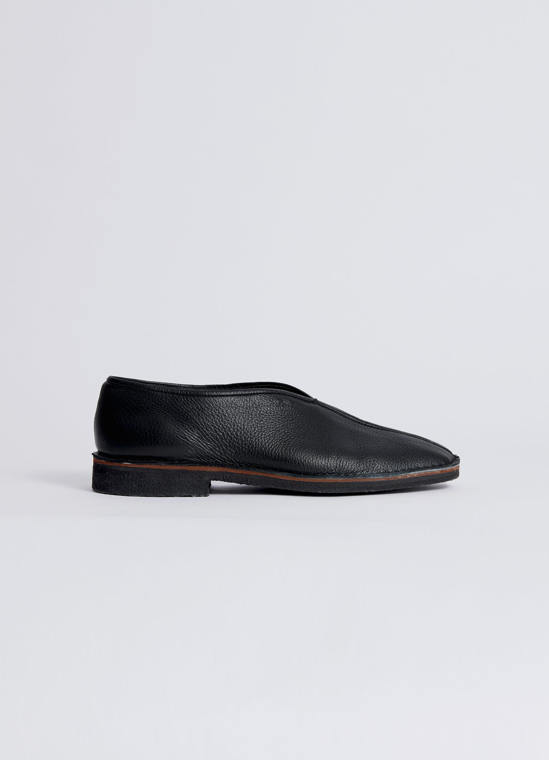 black chinese slipper shoes