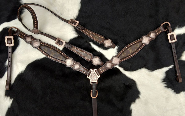 Louis Vuitton Breast Collar