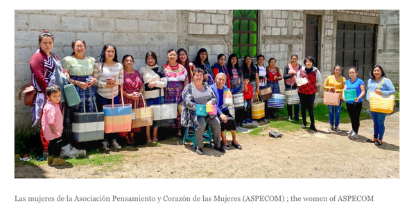 photo of artisans group (ASPECOM) in Guatemala
