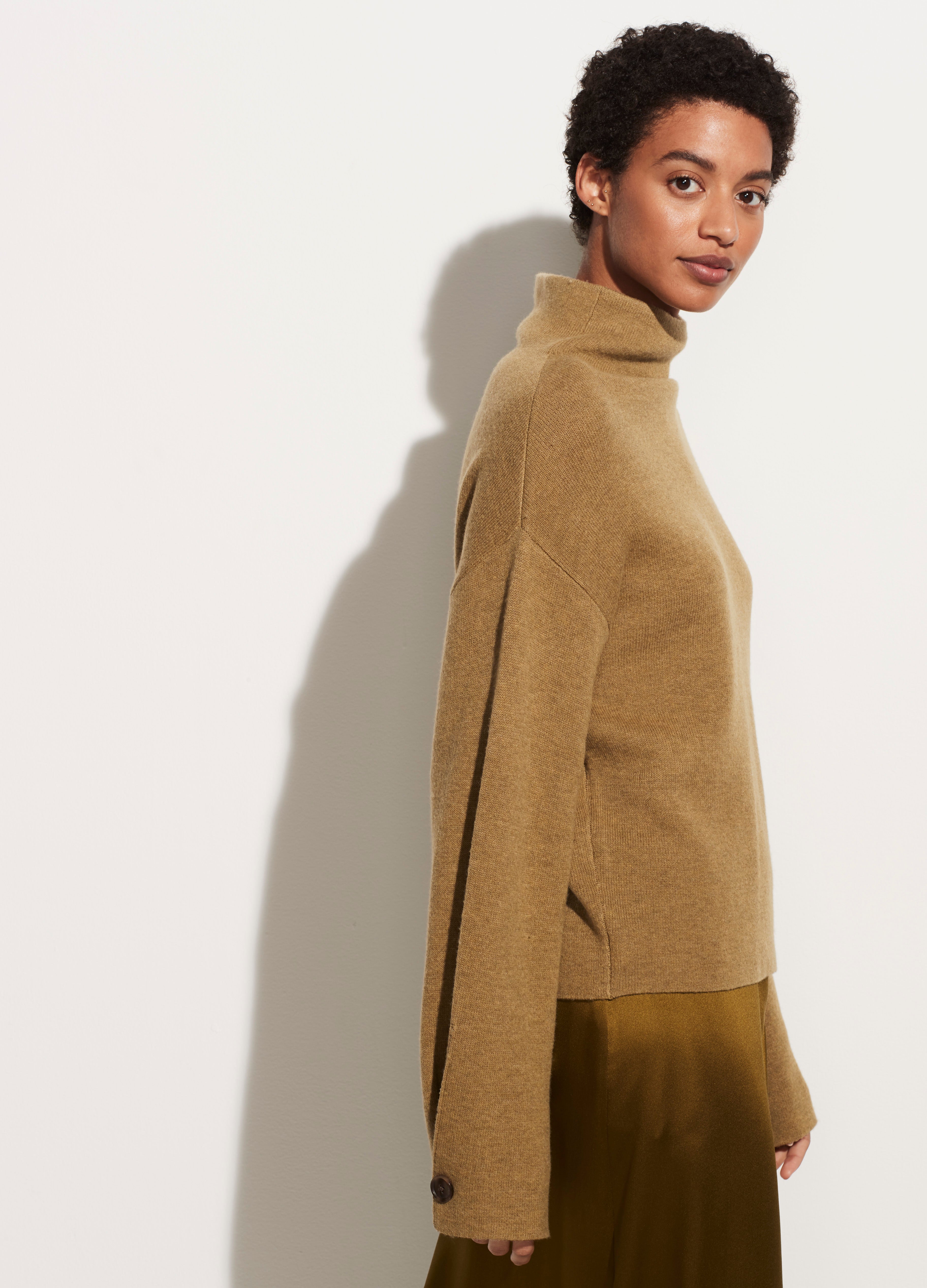 Vince | Button Cuff Turtleneck in Heather Loden | Vince Unfold