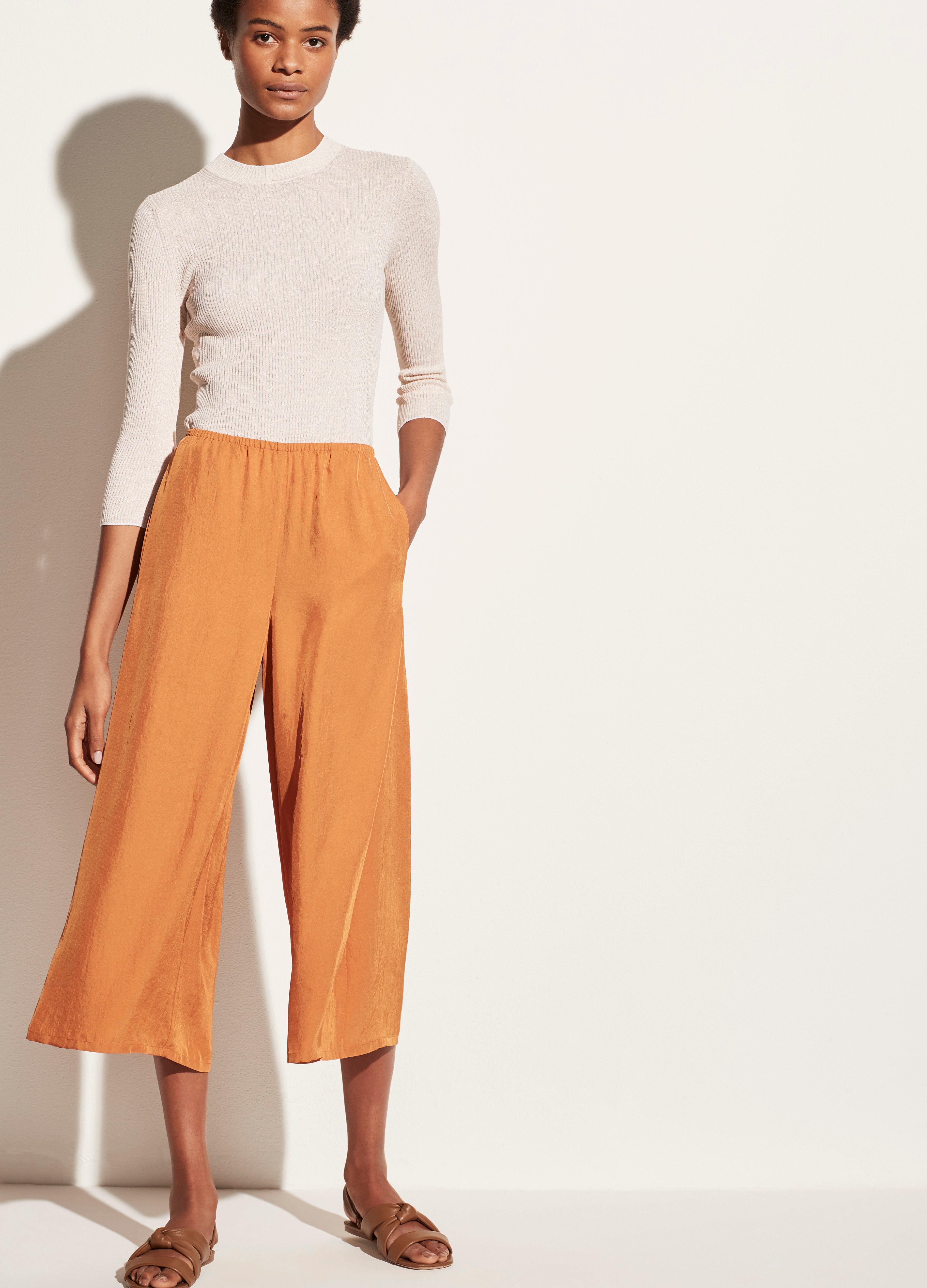 Vince | Drapey Pull On Culotte in Dark Ginger | Vince Unfold | Weite Hosen