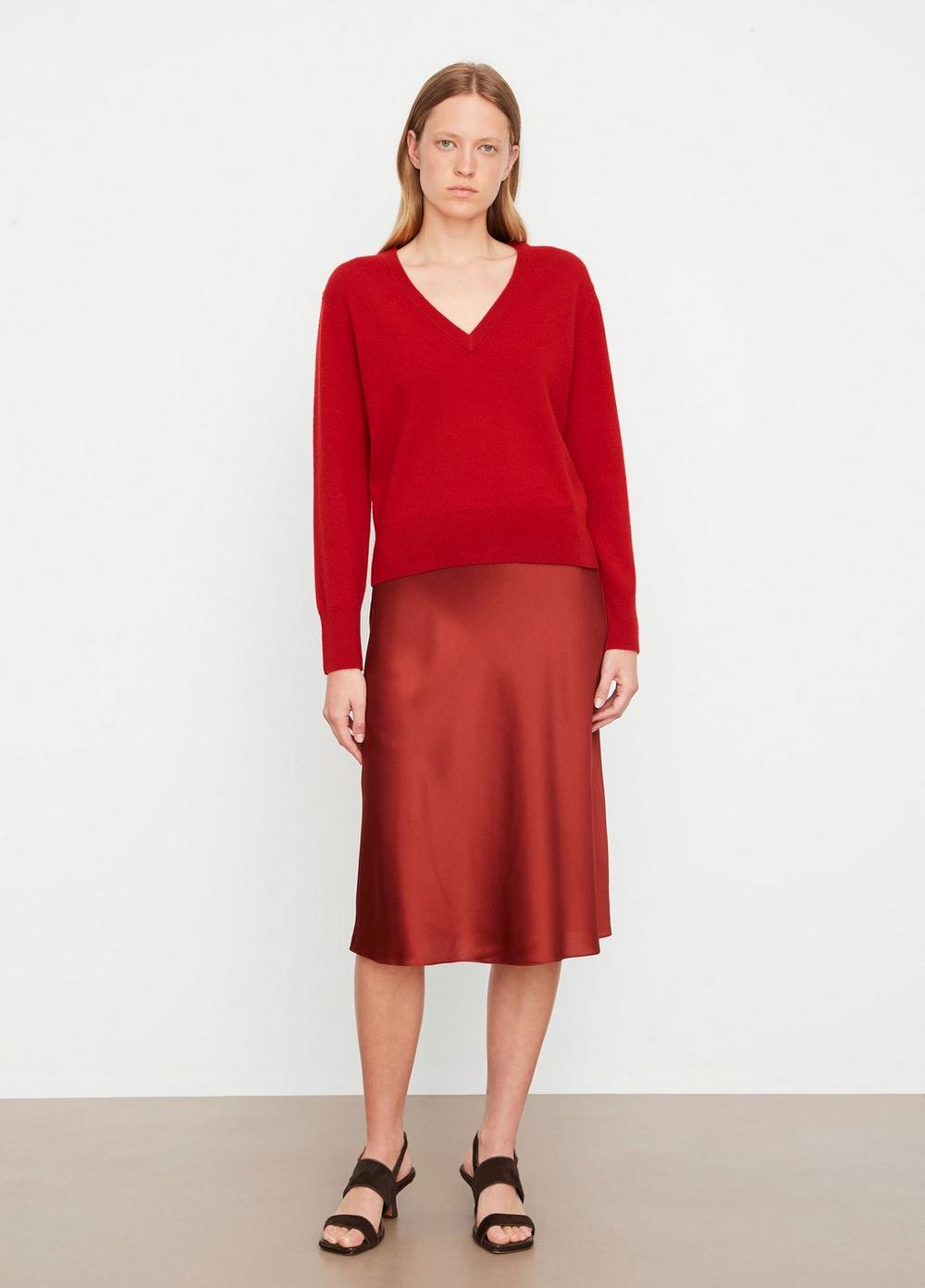 Vince | Wool-Blend V-Neck Sweater in Sangria | Vince Unfold