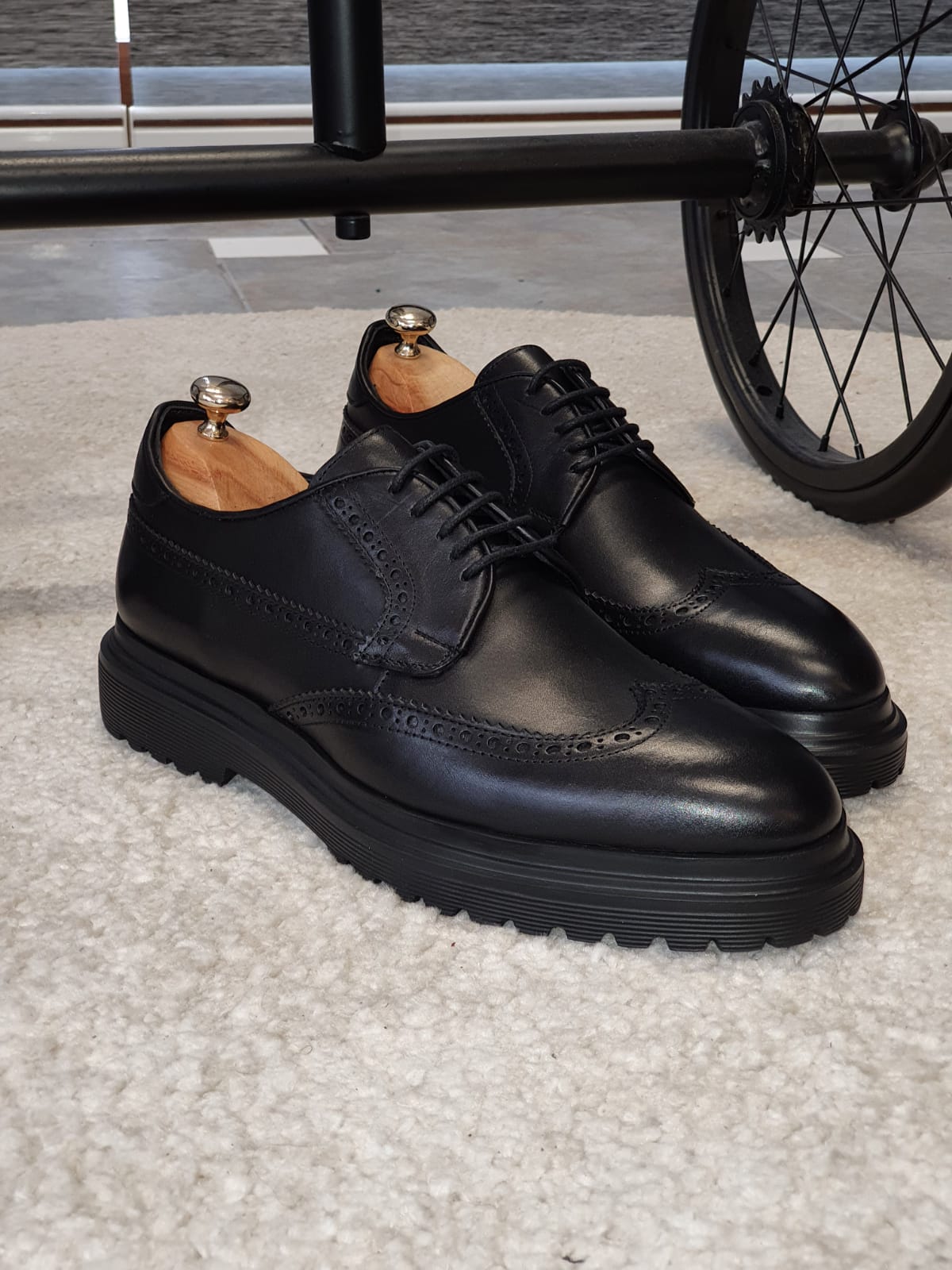 Logan Sardinelli Eva Sole Lace up Calfskin Black Shoes – MCR TAILOR