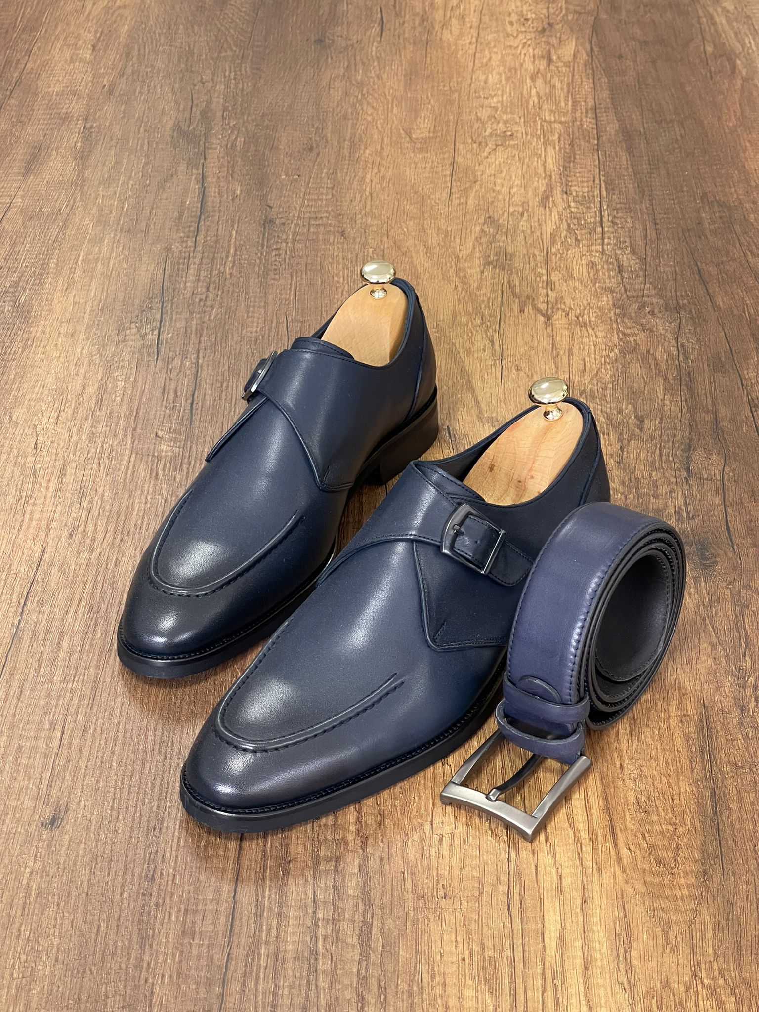 Brett Special Edition Buckled Navy Classic Leather Shoes – MCR TAILOR