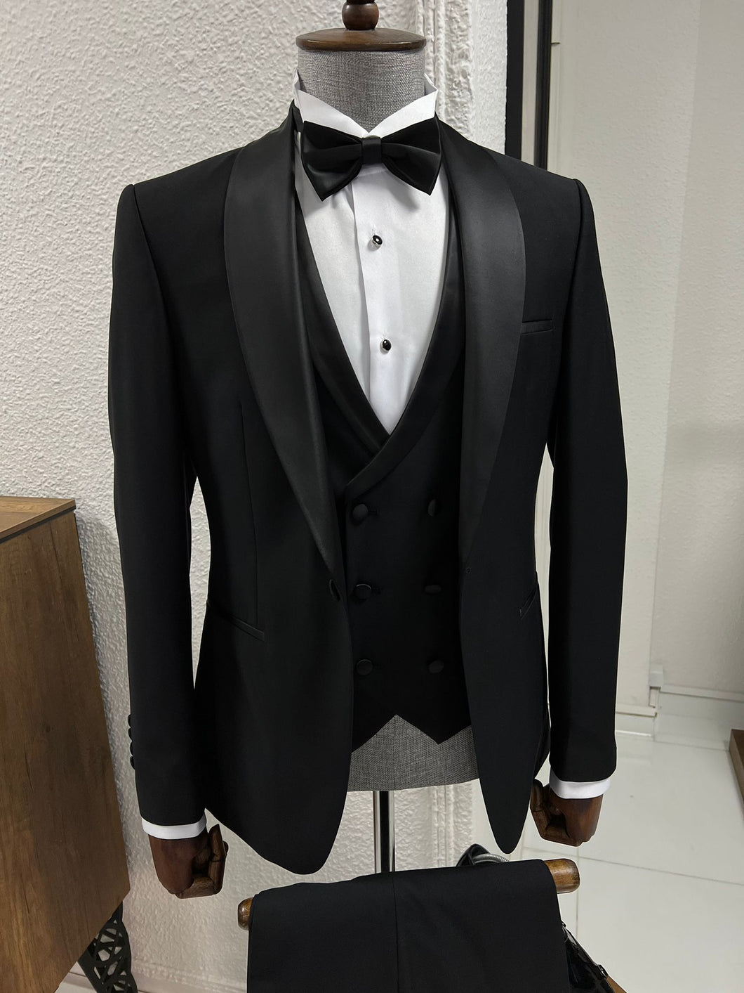 Louis Slim Fit High Quality Black Party Tuxedo – MCR TAILOR