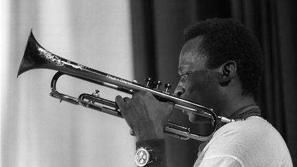 Miles Davis trumpeter kgumusic