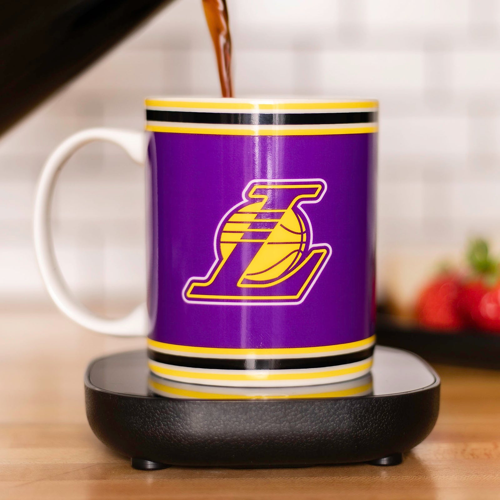 Uncanny Brands NBA Milwaukee Bucks Bango Mascot Mug Warmer with Mug – Keeps  Your Favorite Beverage Warm - Auto Shut On/Off