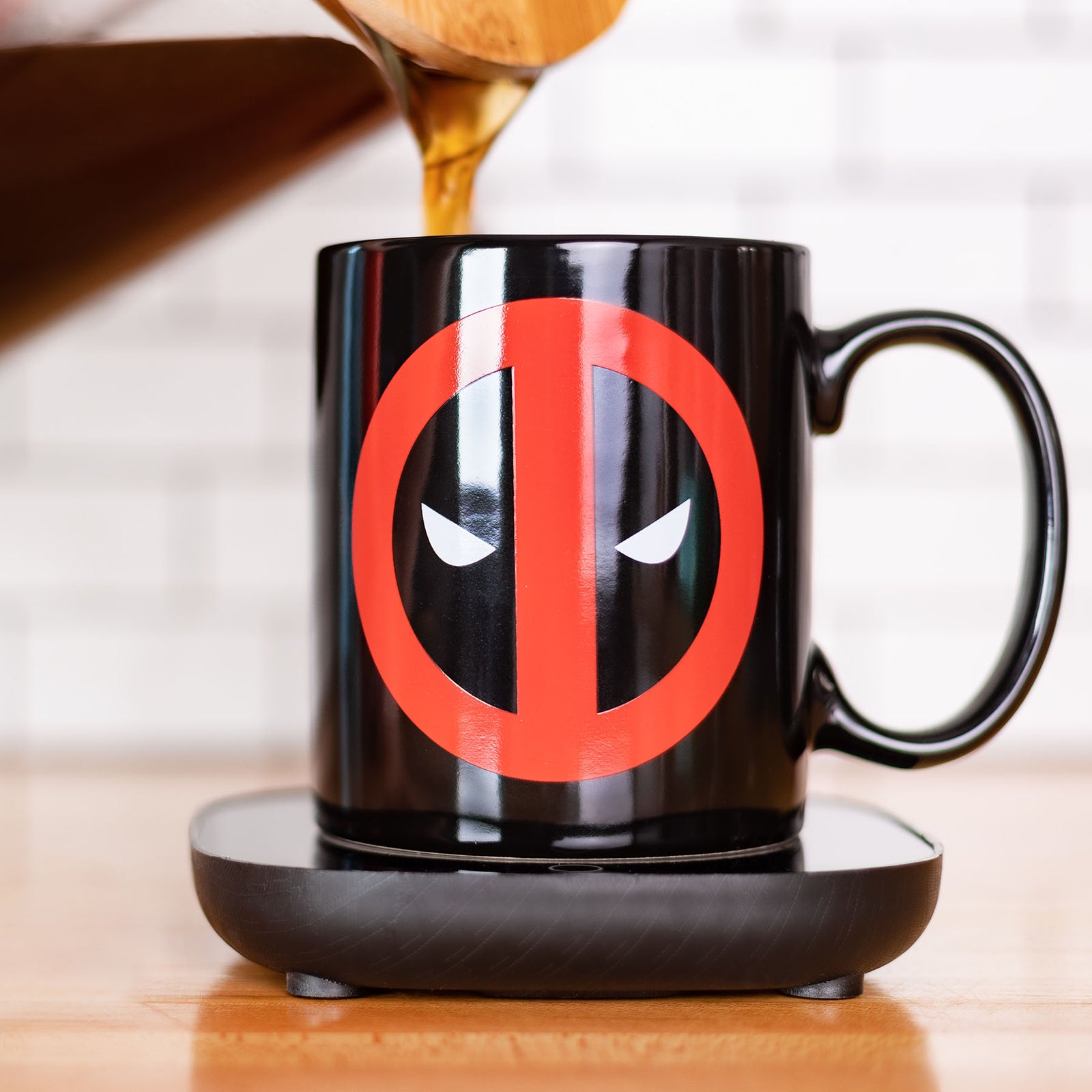 Uncanny Brands' Releasing Star Wars and Marvel Mug Warmers