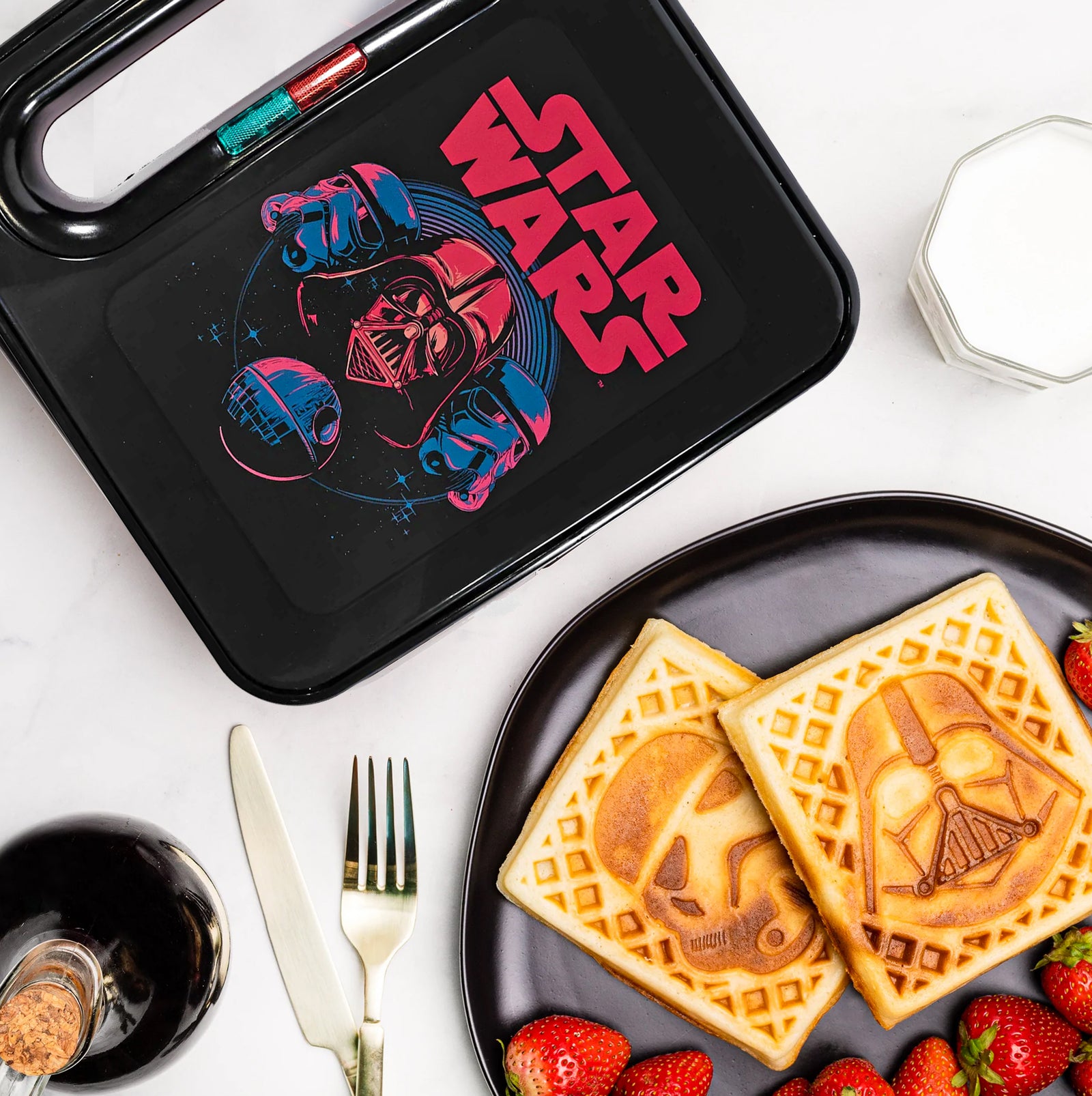 Uncanny Brands Death Star Mini Waffle Maker - Star Wars Small Kitchen  Appliance