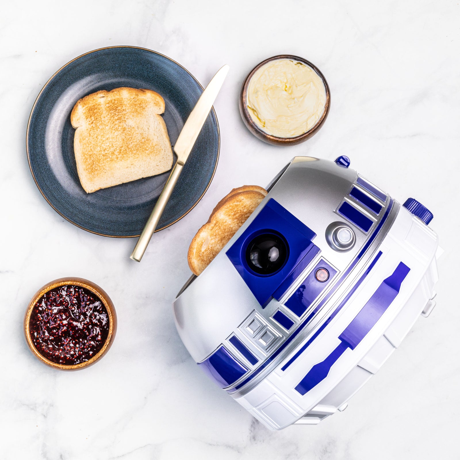 Uncanny Brands Star Wars Lightsaber Electric Salt & Pepper Mill Grinder Set  