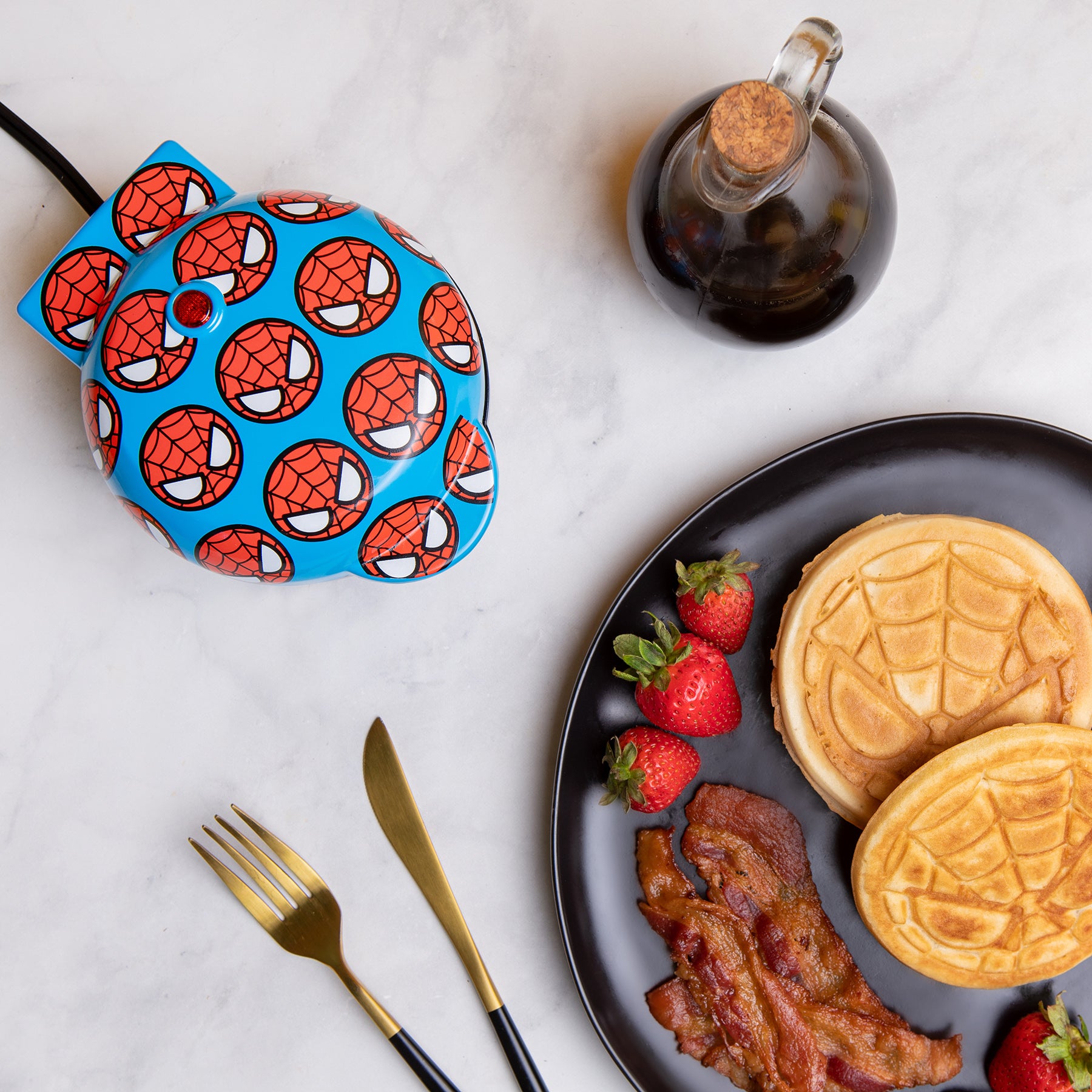 Sesame Street Cookie Monster Mini Waffle Maker - Uncanny Brands