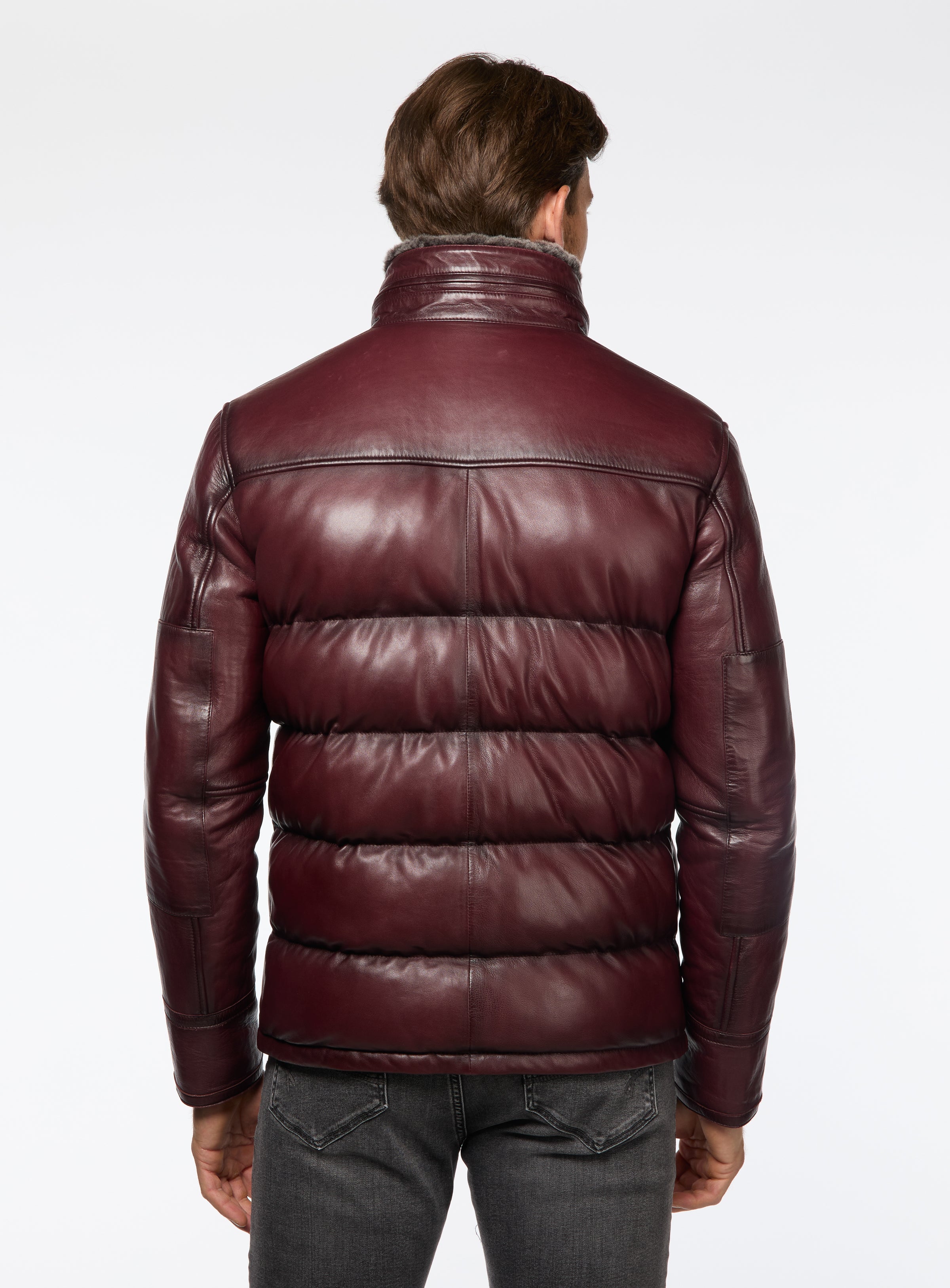Manteau en cuir matelassé bourgogne