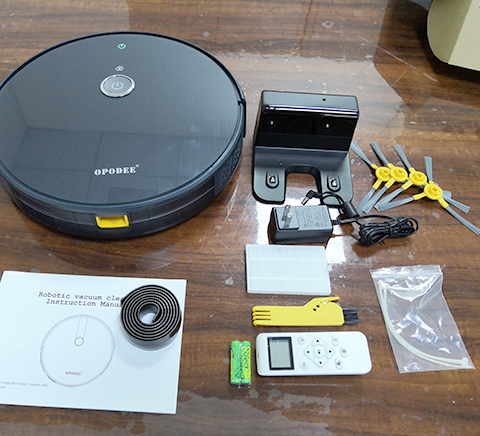 package content of robotic vacuum cleaner